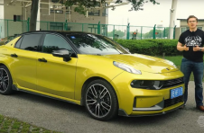 Lynk＆Co声称03+是一款运动型轿车，所以它的行驶像一辆吗？