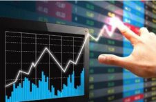 华龙证券:调整走势结束信号还没有出现 继续关注顺周期板块 华龙证券:调整走势结束信号还没有出现 继续关注顺周期板块