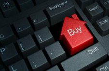 打折季电商卖房又卖车 四季度消费有望继续回暖 打折季电商卖房又卖车 四季度消费有望继续回暖