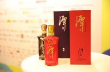 潭酒斩获“年度卓越消费者体验奖” 第九届真年份调酒节在即